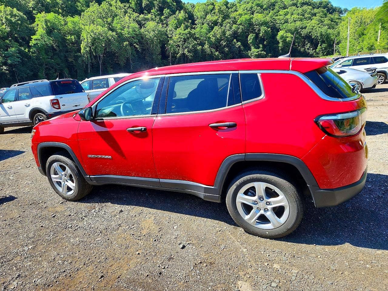 Salvage 2024 Jeep Compass Sport
