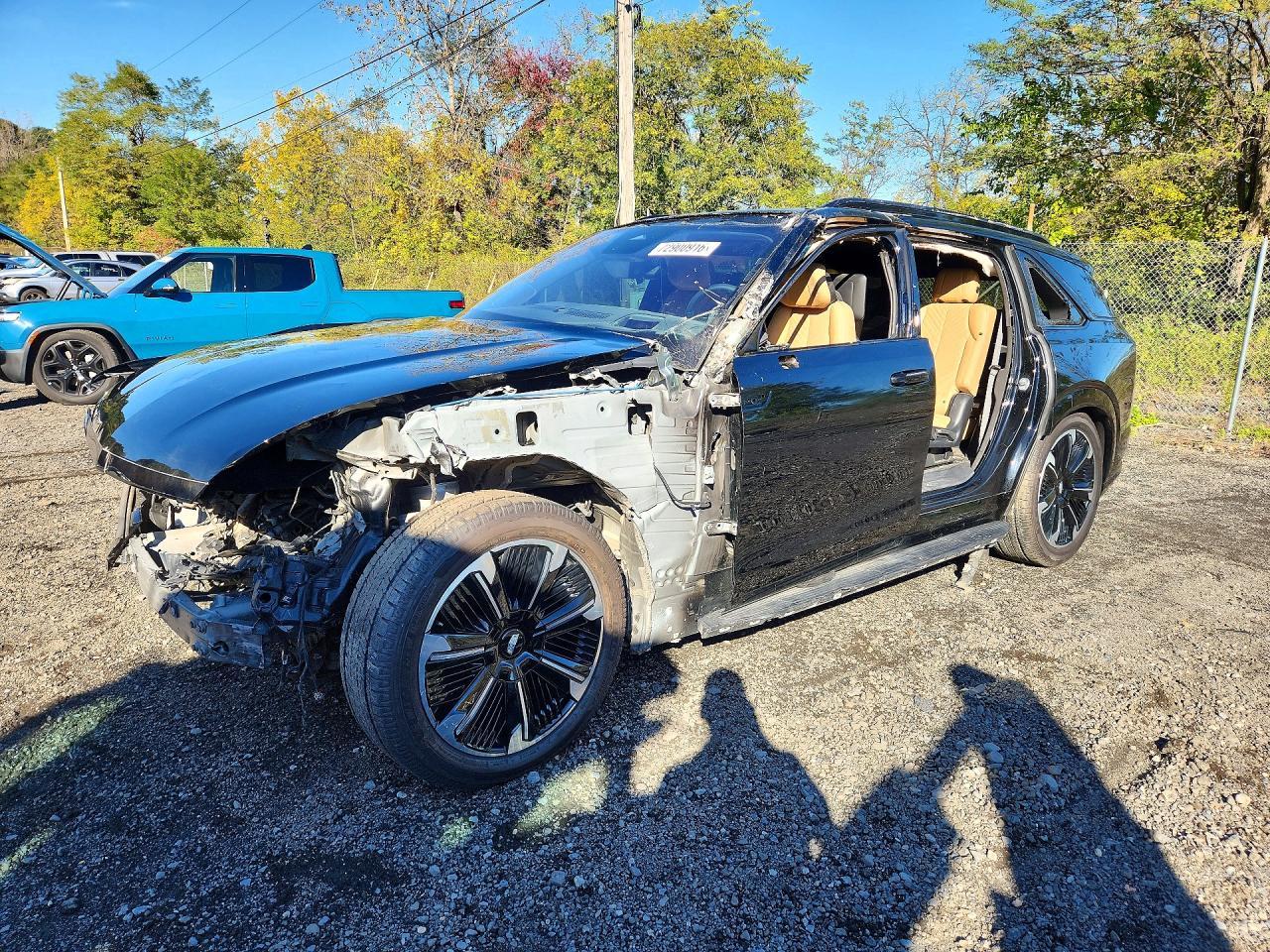 Salvage 2025 Cadillac Escalade Iq Sport-2