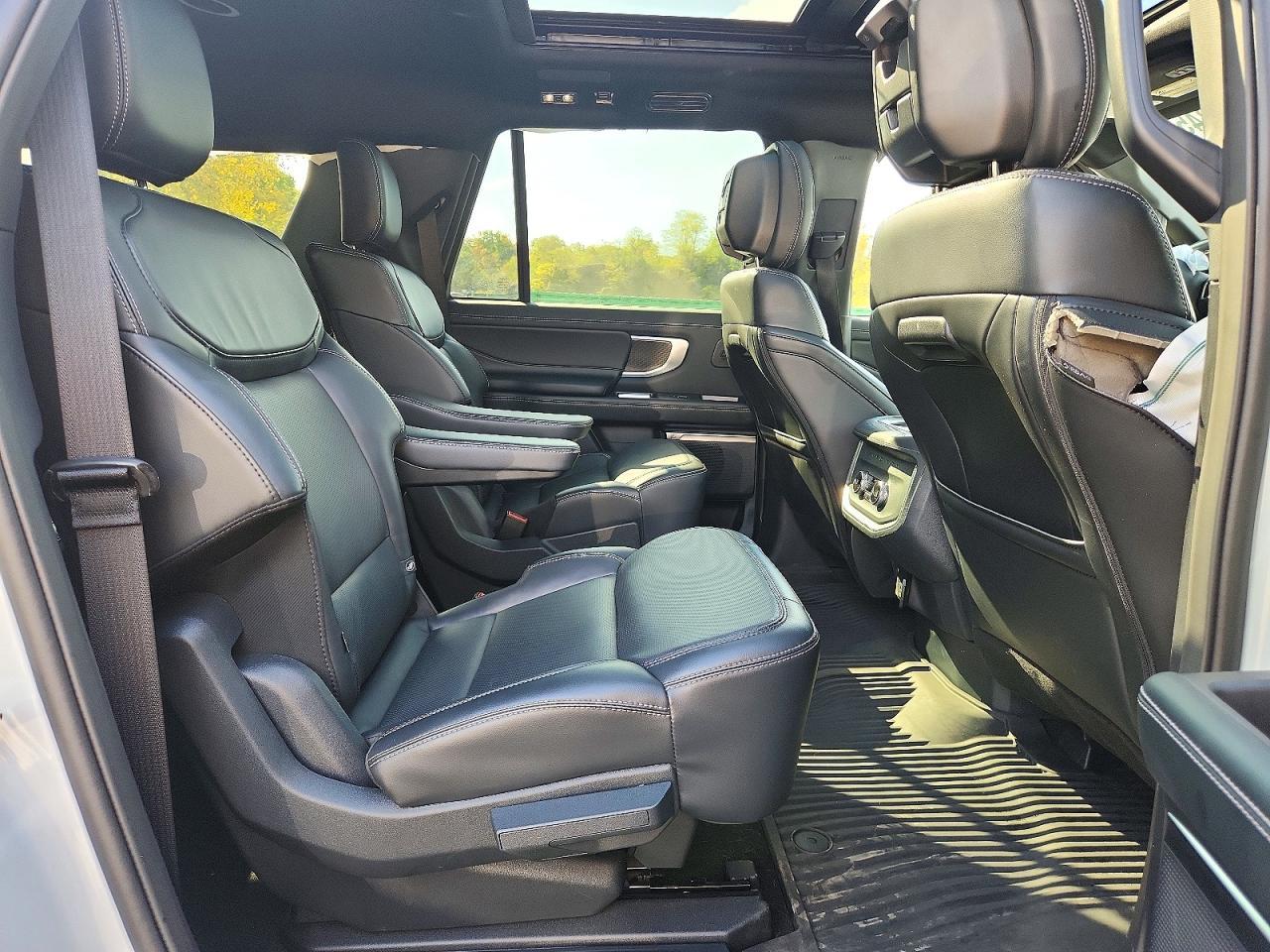 Salvage 2026 Ford Expedition Max Platinum