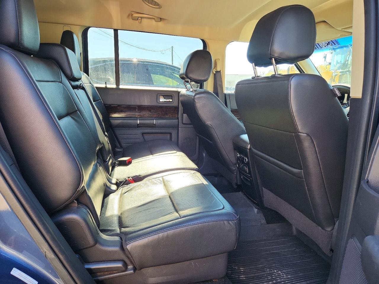 Salvage 2018 Ford Flex 