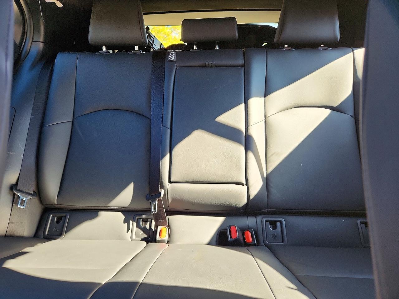Salvage 2025 Lexus Ux 300h 