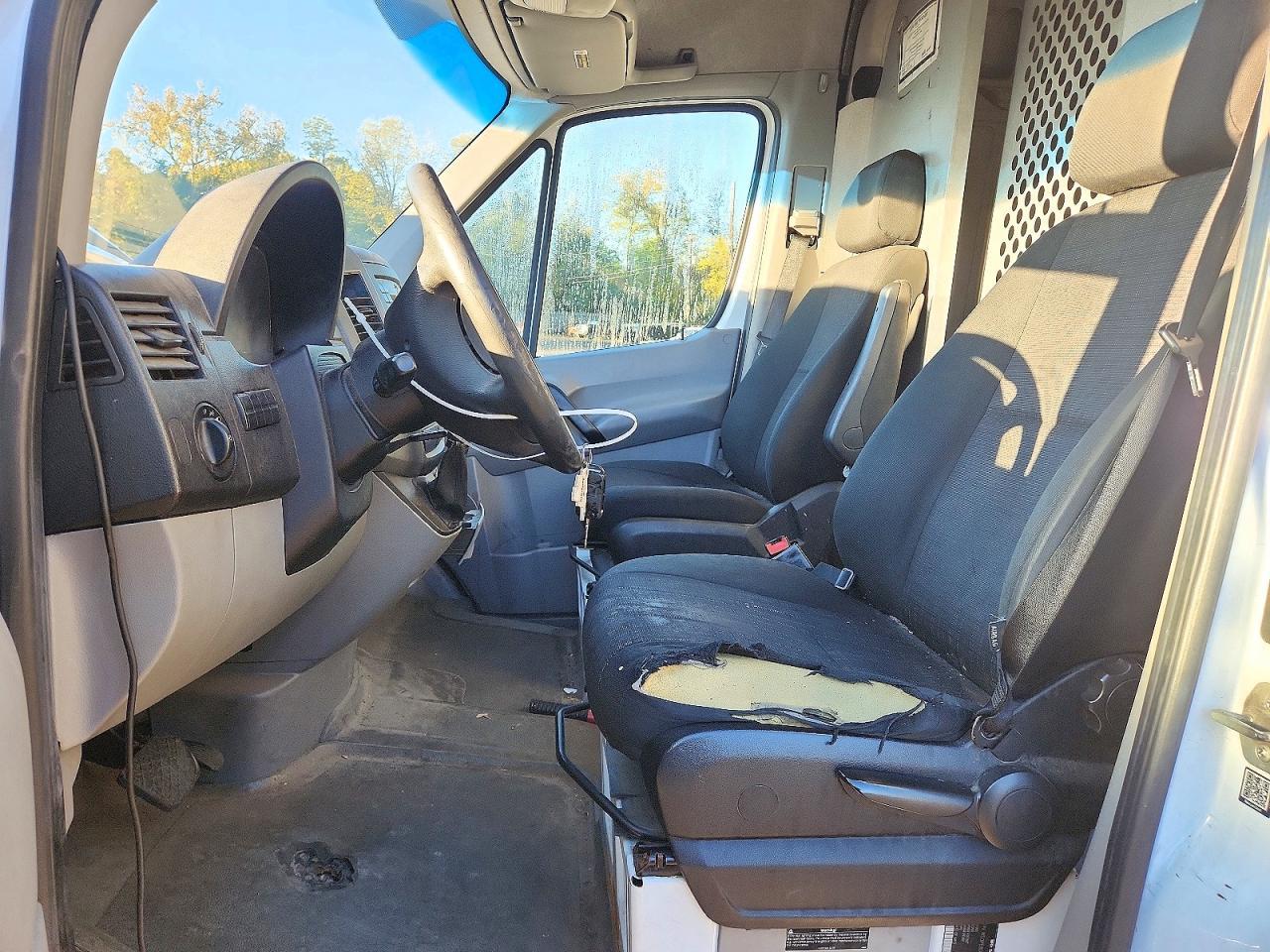 Авто з США 2016 Mercedes Benz Sprinter 