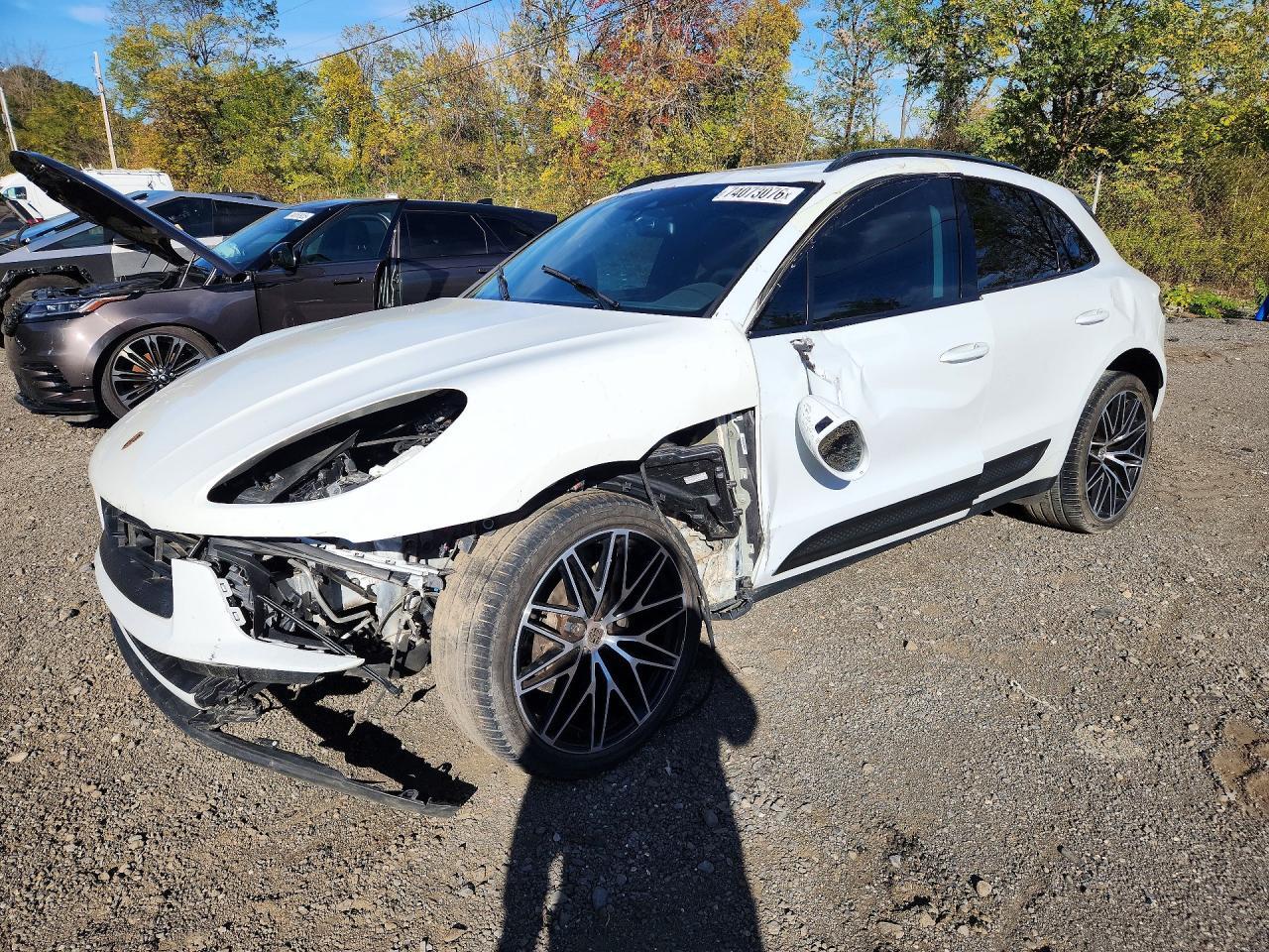 Salvage 2022 Porsche Macan 