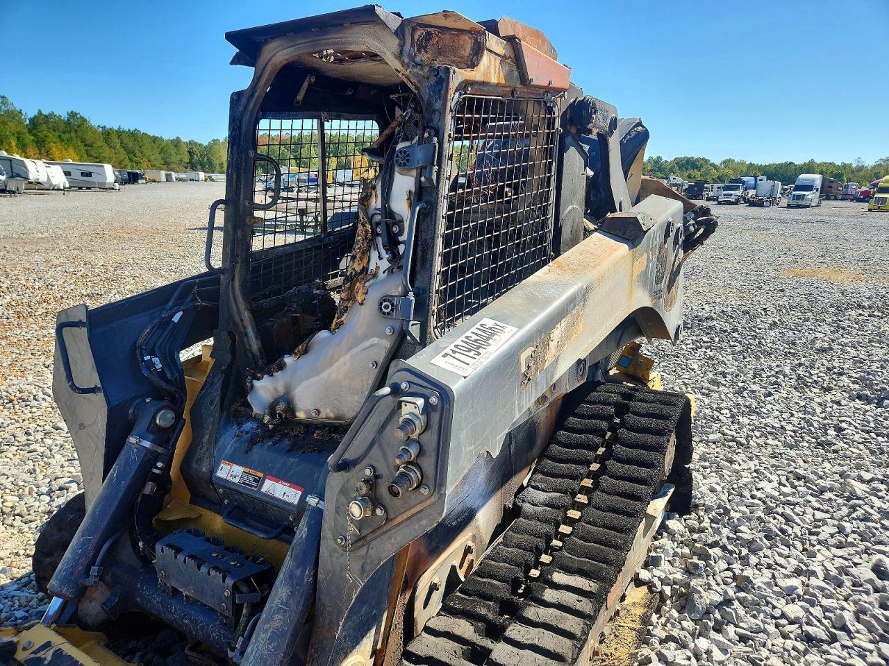 Salvage 2025 John Deere Skid Steer 333p