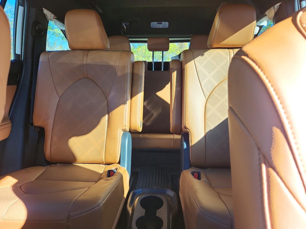 Авто з США 2025 Toyota Highlander Hybrid Platinum