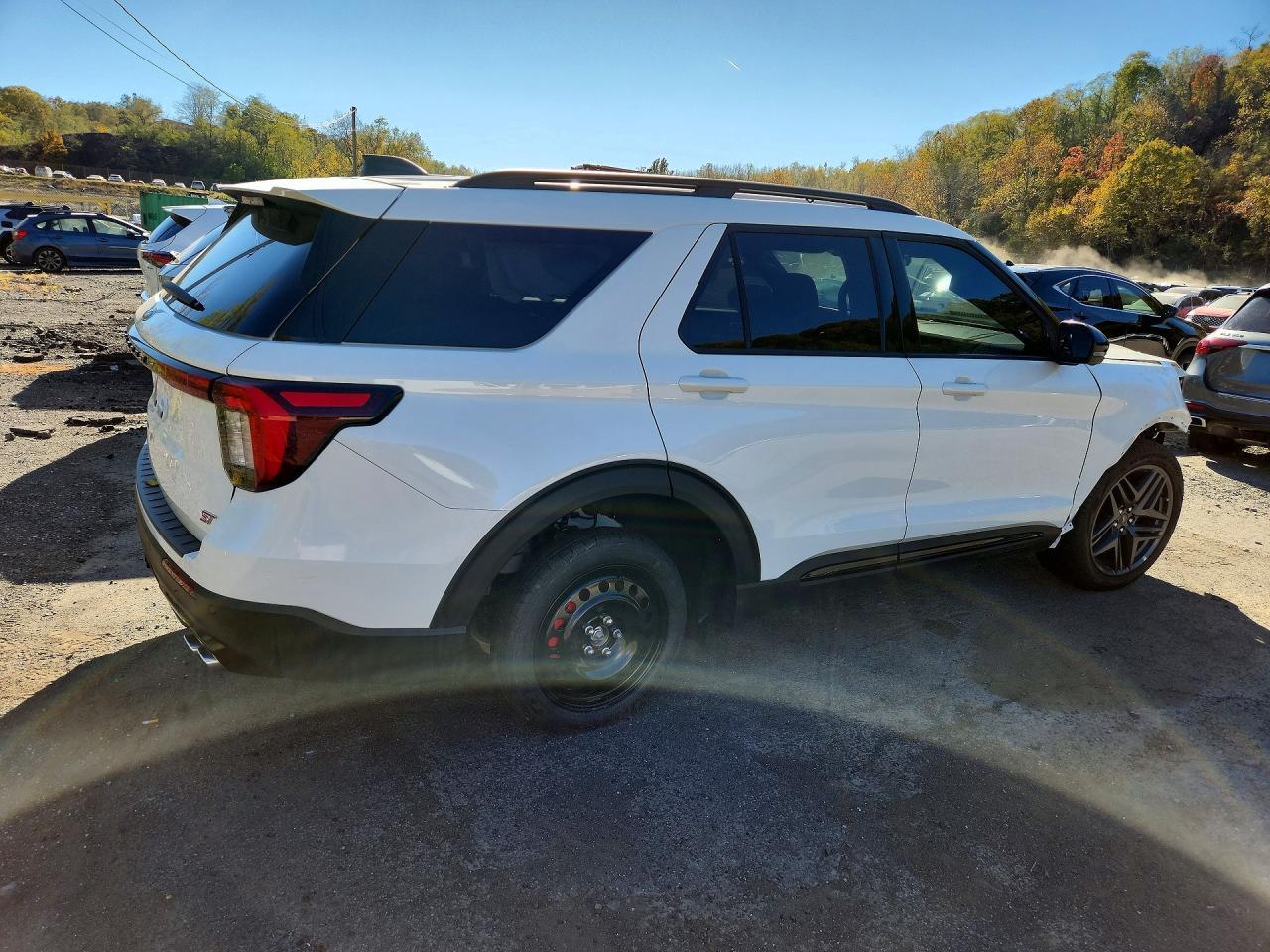 Авто з США 2026 Ford Explorer St
