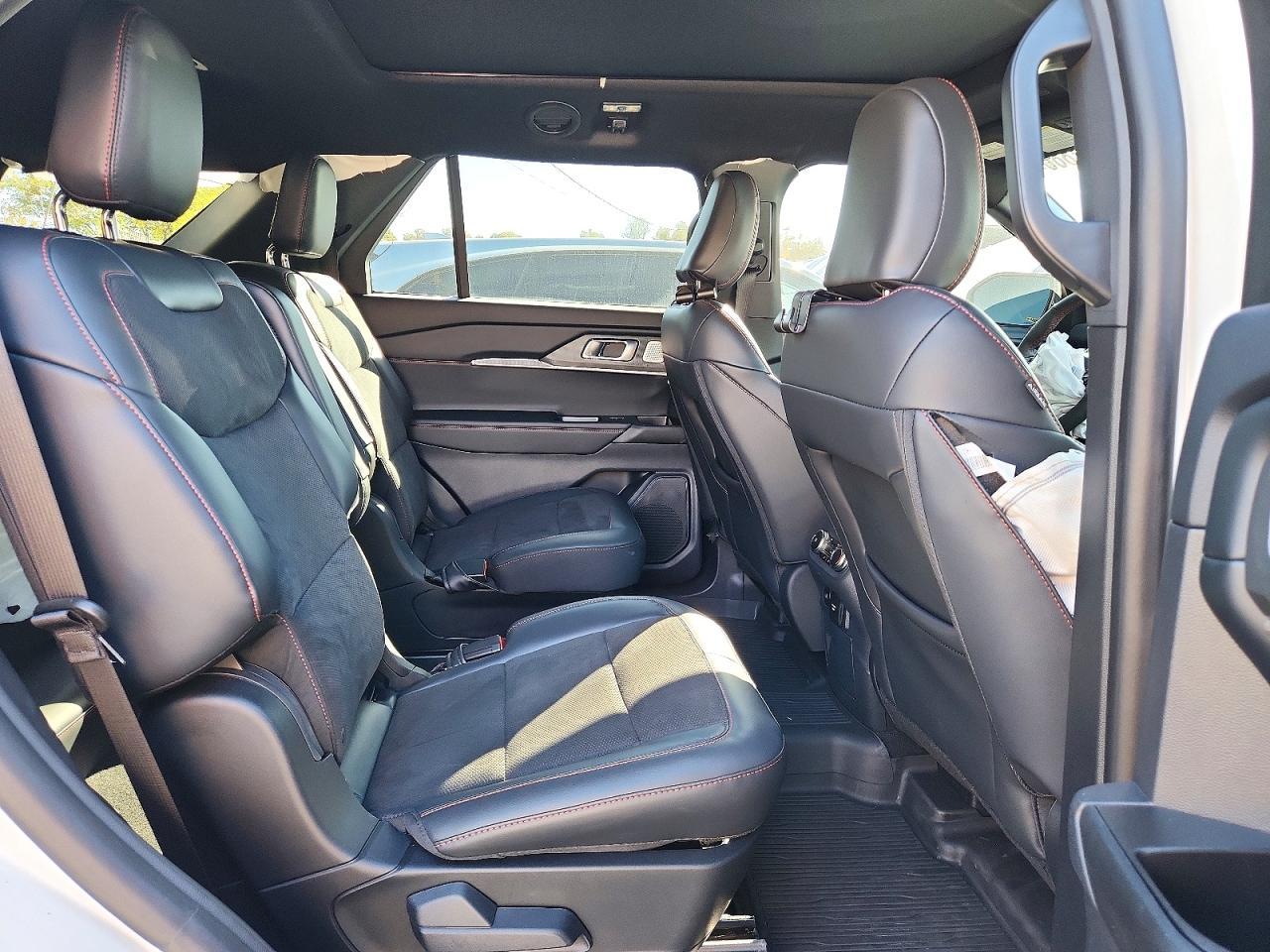 Авто з США 2026 Ford Explorer St