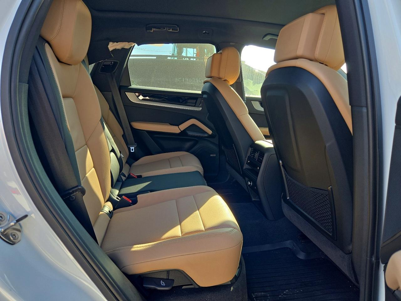 Salvage 2026 Porsche Cayenne 
