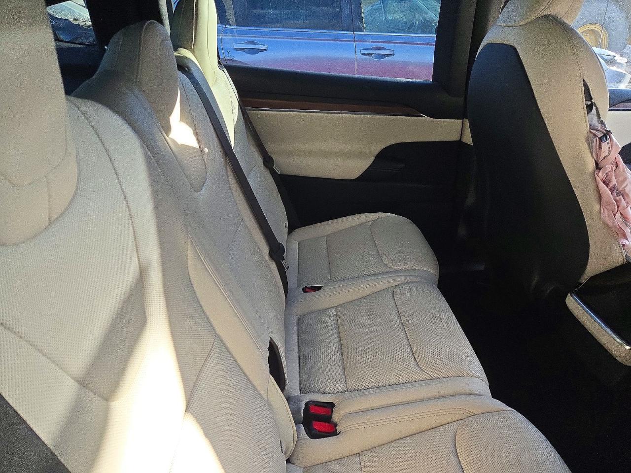 Salvage 2024 Tesla Model X 