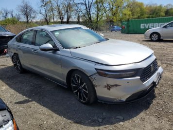 2024 honda accord TOURING HYBRID in Silver - Front Three-Quarter View - BidGoDrive Inventory