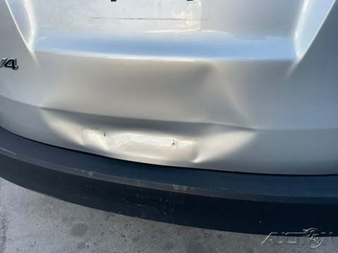 Salvage 2015 Toyota Rav4 Xle
