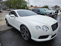 Salvage 2013 Bentley Continental GT - White Coupe - Front Three-Quarter View