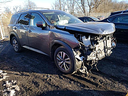 Salvage 2023 Nissan Pathfinder SL - Gray SUV - Front Three-Quarter View