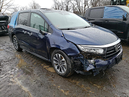Salvage 2023 Honda Odyssey EXL - Blue Van - Front Three-Quarter View