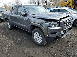Salvage 2023 Nissan Frontier S - Gray PickUp - Front Three-Quarter View