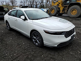 Salvage 2023 Honda Accord HYBRID EXL - White Sedan - Front Three-Quarter View