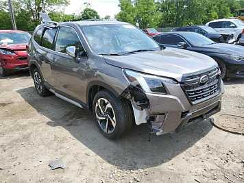 2023 Subaru Forester Touring in Gray - Front Three-Quarter View - BidGoDrive Inventory
