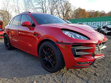 2018 porsche macan TURBO in Red- Front Three-Quarter View - BidGoDrive Inventory