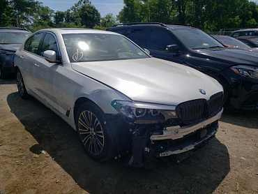 Salvage 2019 BMW 540 XI