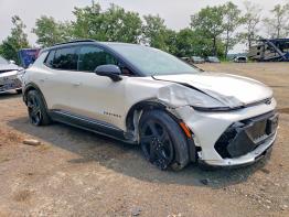 Salvage 2025 Chevrolet Equinox RS