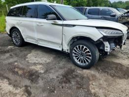 Salvage 2023 Lincoln Aviator 