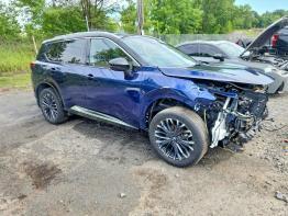 Salvage 2025 Nissan Rogue PLATINUM