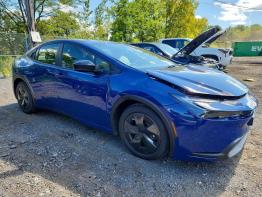 Salvage 2026 Toyota Prius LE