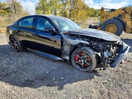 Salvage 2023 Alfa Romeo GIULIA QUADRIFOGLIO
