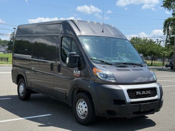 2020 ram promaster 2500 136WB in Black - Front Three-Quarter View - BidGoDrive Inventory