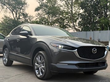 2024 mazda cx-30 2.5 S Premium in Gray - Front Three-Quarter View - BidGoDrive Inventory