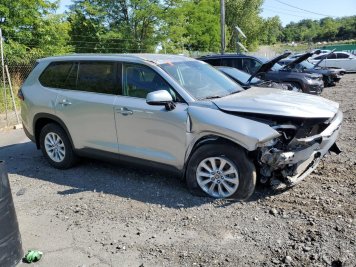 2024 toyota grand-highlander XLE in Gray - Front Three-Quarter View - BidGoDrive Inventory