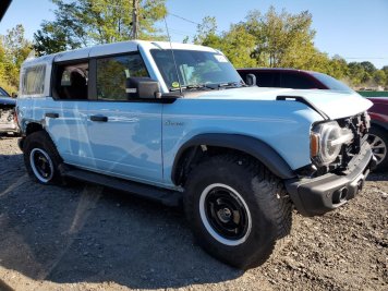 2024 ford bronco HERITAGE LIMITED in Brown - Front Three-Quarter View - BidGoDrive Inventory