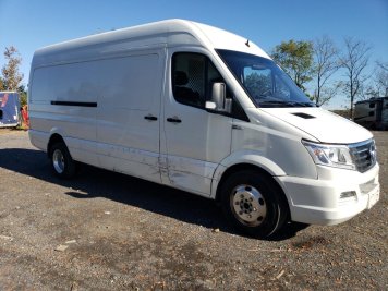 2022 greenpower-motors evc210  in White - Front Three-Quarter View - BidGoDrive Inventory