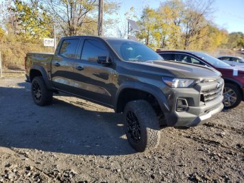 2023 chevrolet colorado TRAIL BOSS in Brown - Front Three-Quarter View - BidGoDrive Inventory