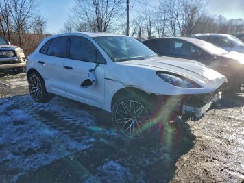 2023 porsche macan  in White - Front Three-Quarter View - BidGoDrive Inventory