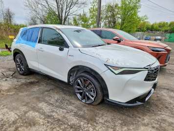 2025 acura adx A-SPEC in White - Front Three-Quarter View - BidGoDrive Inventory