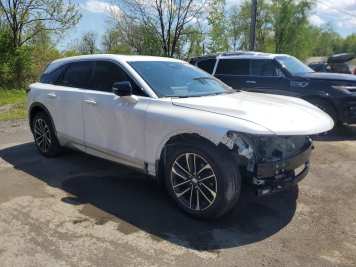 2024 acura zdx A-SPEC in White - Front Three-Quarter View - BidGoDrive Inventory