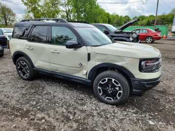 2024 ford bronco-sport OUTER BANKS in Brown - Front Three-Quarter View - BidGoDrive Inventory