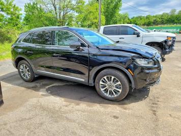 2023 lincoln nautilus  in Black - Front Three-Quarter View - BidGoDrive Inventory