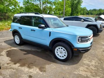 2024 ford bronco-sport HERITAGE in Blue - Front Three-Quarter View - BidGoDrive Inventory