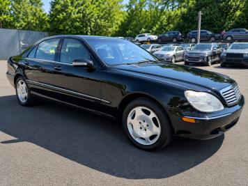 2002 mercedes-benz s600  in Black - Front Three-Quarter View - BidGoDrive Inventory