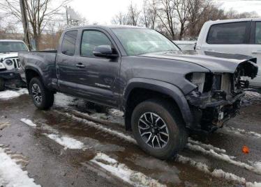 Salvage 2020 Toyota TACOMA TRD