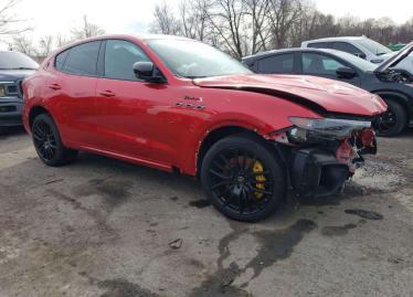 Salvage 2022 Maserati LEVANTE S MODENA