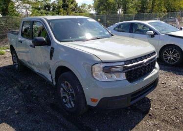 Salvage 2022 Ford Maverick XL
