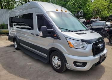 Salvage 2022 Embassy RV Dolphin S
