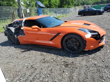 Salvage 2019 Chevrolet Corvette STINGRAY Z51 1LT