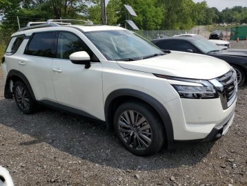 Salvage 2024 Nissan Pathfinder SL