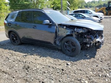 Salvage 2021 BMW X5 XDRIVE40I