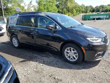 Salvage 2022 Chrysler Pacifica TOURING L