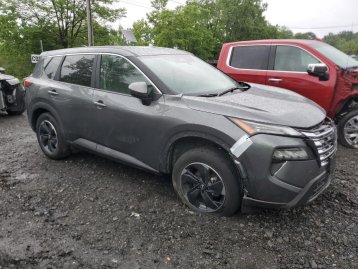 Salvage 2025 Nissan Rogue SV